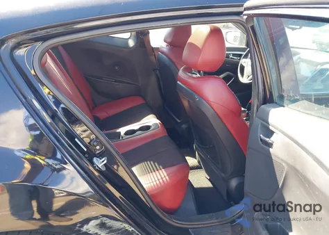 2012 Hyundai Veloster Base W/Red/Black из США, поврежденный, VIN KMHTC6AD7CU073044